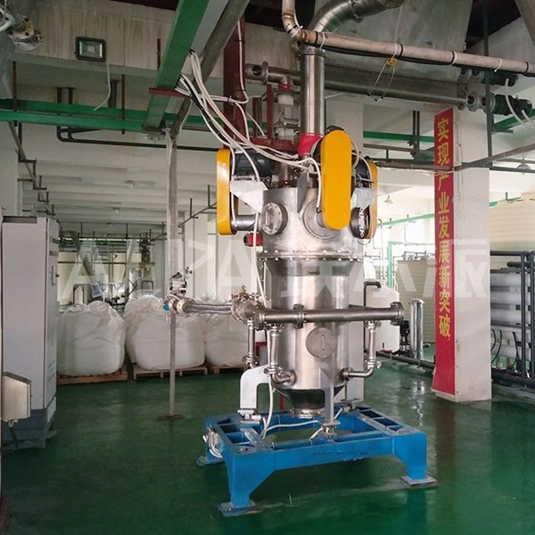<a href=http://m.83557100.com/chanpin/27.html target=_blank class=infotextkey>氣流粉碎機</a>現場圖